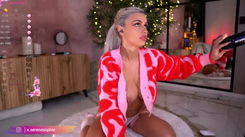 Snapshot of serene_sophiex chatting on 9, 10, 2025 Serene Sophiex online show from 9, 10, 2025