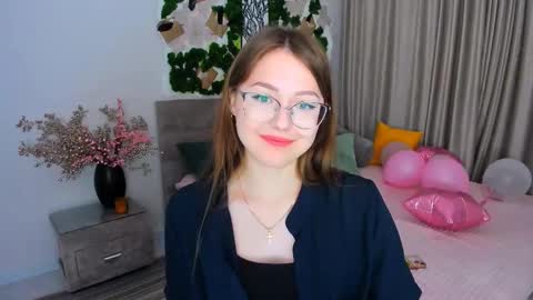 Ophelia online show from 28, 2, 2025