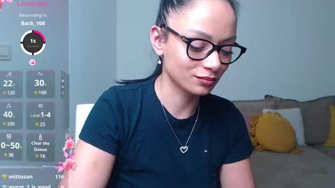 SereneSophi online show from 17, 2, 2025