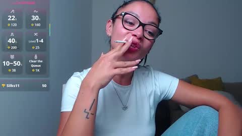 SereneSophi online show from 6, 10, 2025