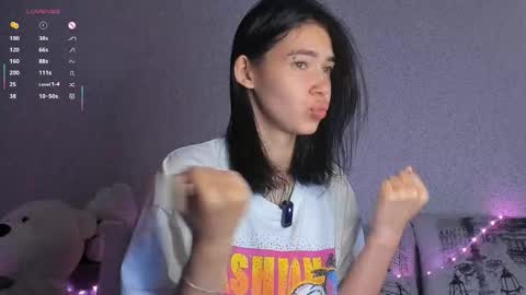 Snapshot of sergantt53 chatting on 18, 9, 2025 Ariana online show from 18, 9, 2025