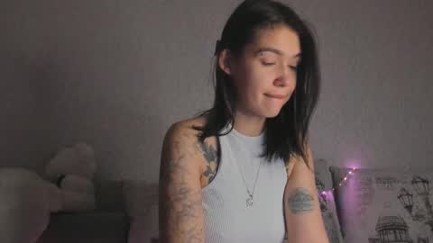 Snapshot of sergantt53 chatting on 27, 9, 2025 Ariana online show from 27, 9, 2025