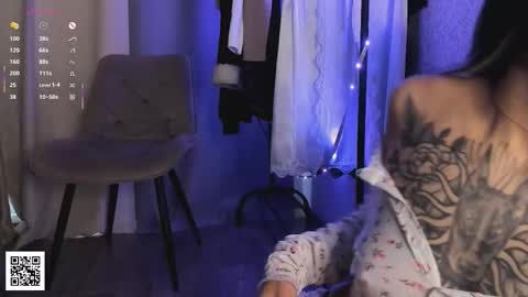 Snapshot of sergantt53 chatting on 21, 10, 2025 Ariana online show from 21, 10, 2025