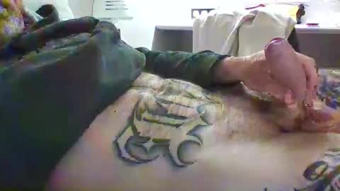 Snapshot of serialfucka69 chatting on 19, 12, 2025 serialfucka69 online show from 19, 12, 2025