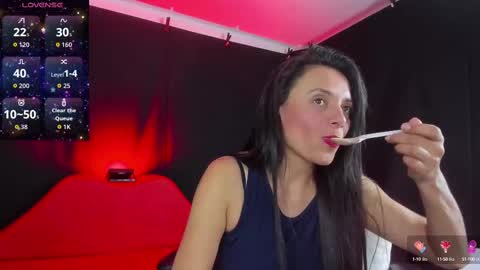 Snapshot of sesymilf chatting on 27, 9, 2025 LUCERO online show from 27, 9, 2025