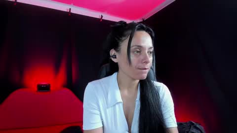 Snapshot of sesymilf chatting on 5, 10, 2025 LUCERO online show from 5, 10, 2025