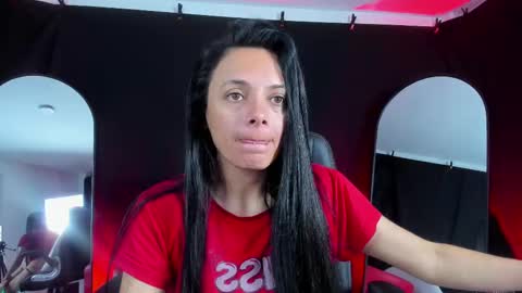 Snapshot of sesymilf chatting on 26, 10, 2025 LUCERO online show from 26, 10, 2025