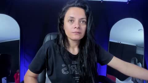 Snapshot of sesymilf chatting on 15, 11, 2025 LUCERO online show from 15, 11, 2025