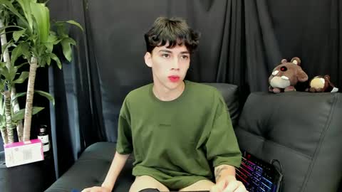 Snapshot of seth_ryder chatting on 15, 2, 2025 seth_ryder online show from 15, 2, 2025