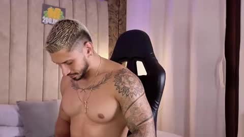 HEY IM SETH online show from 8, 1, 2025