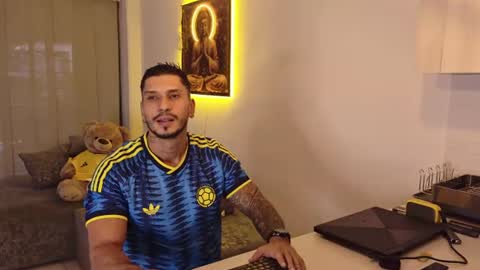 Snapshot of seth_vega_ chatting on 3, 7, 2026 HEY IM SETH online show from 3, 7, 2026