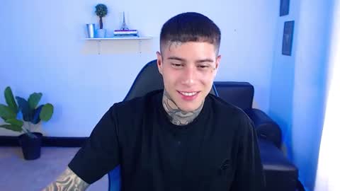 Snapshot of setthomas chatting on 22, 9, 2025 Thomas online show from 22, 9, 2025