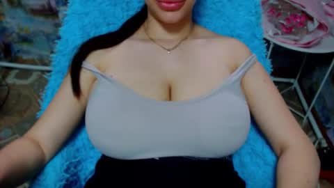 seu_cute online show from 13, 9, 2025