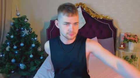 Snapshot of sevans14 chatting on 5, 1, 2025 SevanS14 online show from 5, 1, 2025