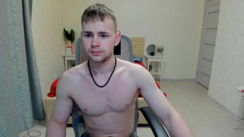 Snapshot of sevans14 chatting on 8, 2, 2025 SevanS14 online show from 8, 2, 2025