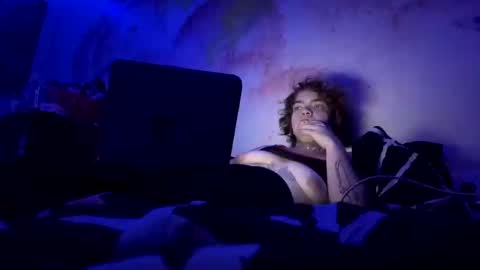 Sydney Mae online show from 20, 9, 2025