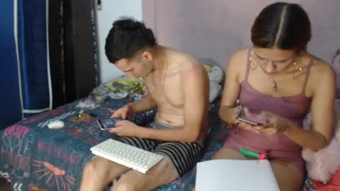 Snapshot of sex_forever77 chatting on 17, 1, 2025 Karol y antony online show from 17, 1, 2025