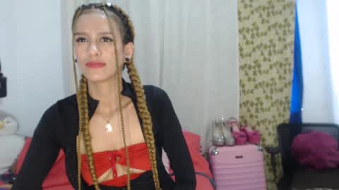Snapshot of sex_forever77 chatting on 18, 2, 2025 Karol y antony online show from 18, 2, 2025