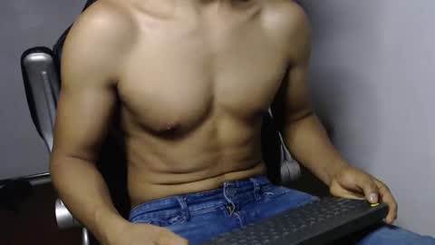 arnold online show from 22, 12, 2024