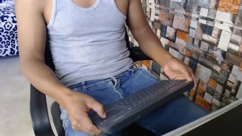 arnold online show from 26, 10, 2025