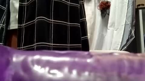 Snapshot of sexiiyellowboii87 chatting on 9, 9, 2025 sexiiyellowboii87 online show from 9, 9, 2025