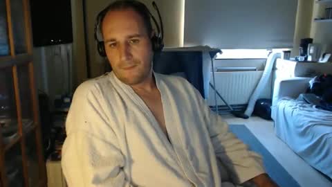Snapshot of sexlobo1 chatting on 2, 3, 2025 Sexlobo online show from 2, 3, 2025