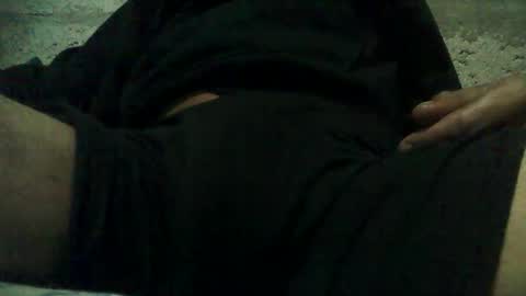 Snapshot of sexmanhot25 chatting on 3, 10, 2025 sexmanhot25 online show from 3, 10, 2025