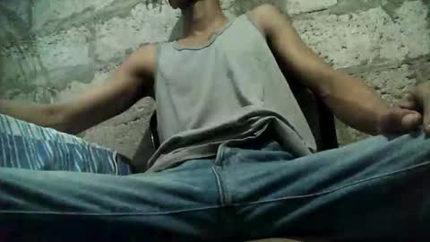 Snapshot of sexmanhot25 chatting on 1, 12, 2025 sexmanhot25 online show from 1, 12, 2025