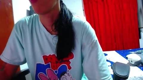 Snapshot of sexmilkdirty chatting on 25, 11, 2025 sexmilkdirty online show from 25, 11, 2025