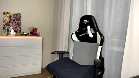 My name is Mia whats yours online show from 11, 2, 2025