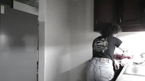 Snapshot of sexnchocolate chatting on 6, 2, 2025 Trixy Rose online show from 6, 2, 2025