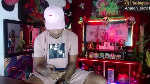 Snapshot of sexo_aharon chatting on 30, 11, 2025 Aharon ravelo online show from 30, 11, 2025