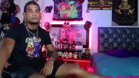 Aharon  ravelo online show from 2, 2, 2026