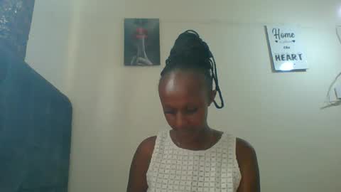 Snapshot of sexsy_sally chatting on 9, 12, 2024 sexsysally online show from 9, 12, 2024
