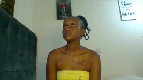 Snapshot of sexsy_sally chatting on 10, 12, 2024 sexsysally online show from 10, 12, 2024
