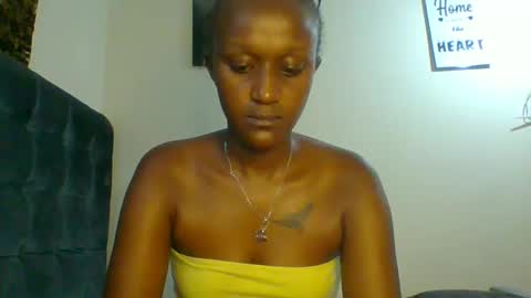 Snapshot of sexsy_sally chatting on 22, 12, 2024 sexsysally online show from 22, 12, 2024