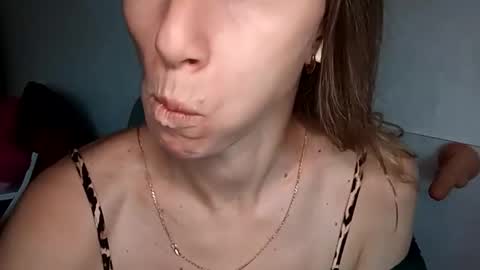 Snapshot of sexualangel chatting on 1, 12, 2025 Verona online show from 1, 12, 2025