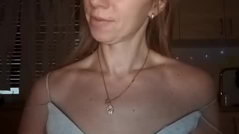 Snapshot of sexualangel chatting on 18, 12, 2025 Verona online show from 18, 12, 2025