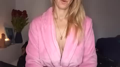 Snapshot of sexualangel chatting on 27, 2, 2026 Verona online show from 27, 2, 2026