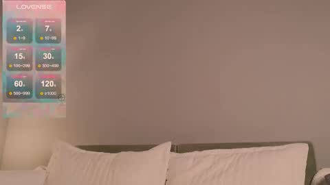 Snapshot of sexuallycorrect chatting on 28, 9, 2025 Ray New video in bio online show from 28, 9, 2025