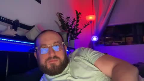 Snapshot of sexxfreak21 chatting on 4, 12, 2024 sexxfreak21 online show from 4, 12, 2024