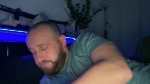 Snapshot of sexxfreak21 chatting on 10, 12, 2024 sexxfreak21 online show from 10, 12, 2024