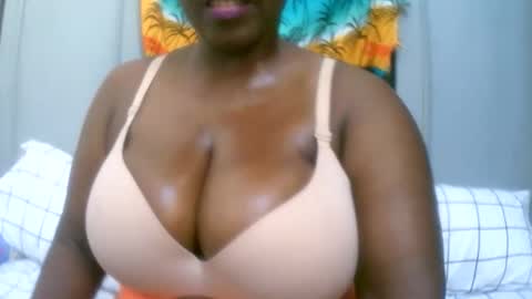 sexxi_ebony online show from 2, 11, 2025