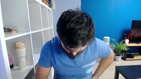 Tommy online show from 3, 2, 2025