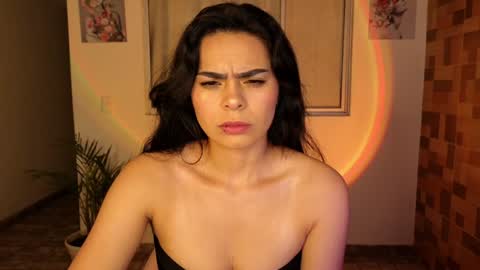 Snapshot of sexxylady__ chatting on 14, 1, 2025 Angie online show from 14, 1, 2025