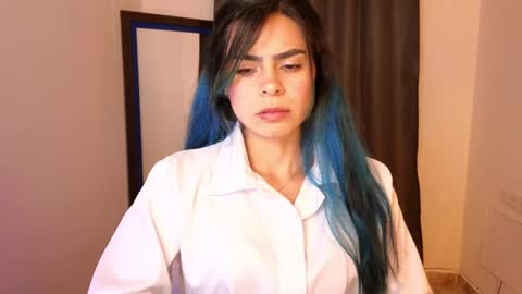 Snapshot of sexxylady__ chatting on 5, 10, 2025 Angie online show from 5, 10, 2025