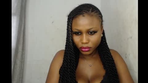 Snapshot of sexy_badgirl2 chatting on 19, 9, 2025 Sexy blackgirl2 online show from 19, 9, 2025