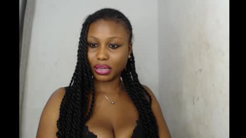 Snapshot of sexy_badgirl2 chatting on 27, 9, 2025 Sexy blackgirl2 online show from 27, 9, 2025