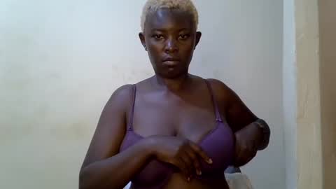 sexy_bigass042 online show from 26, 7, 2026