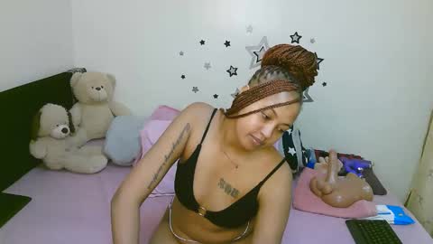 sexy_bluegirl online show from 18, 1, 2026